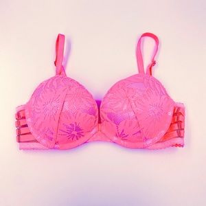 Victoria’s Secret Very Sexy Push-up Bra